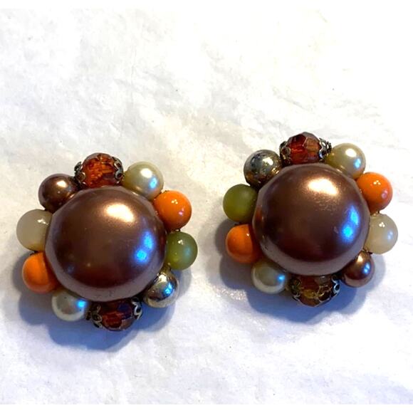Vintage Jewelry - Vintage Mid Century beaded cluster clip on earrings unique autumn colors